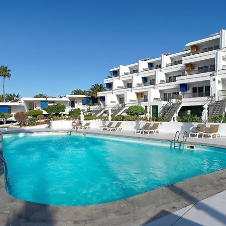 One Bedroom With Pool At 500m From Playa Chica, Puerto Del Carmen 푸에르토 델 카르멘