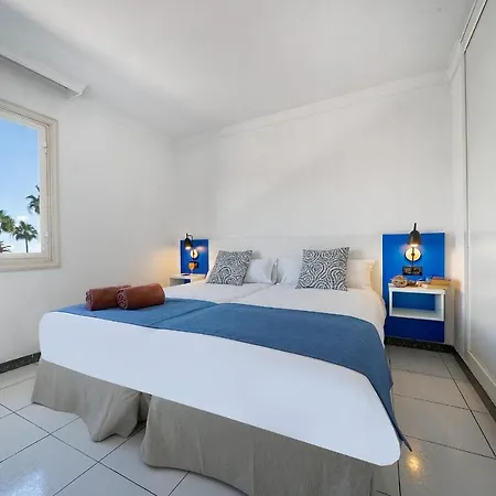 One Bedroom With Pool At 500m From Playa Chica, Puerto Del Carmen Appartement *